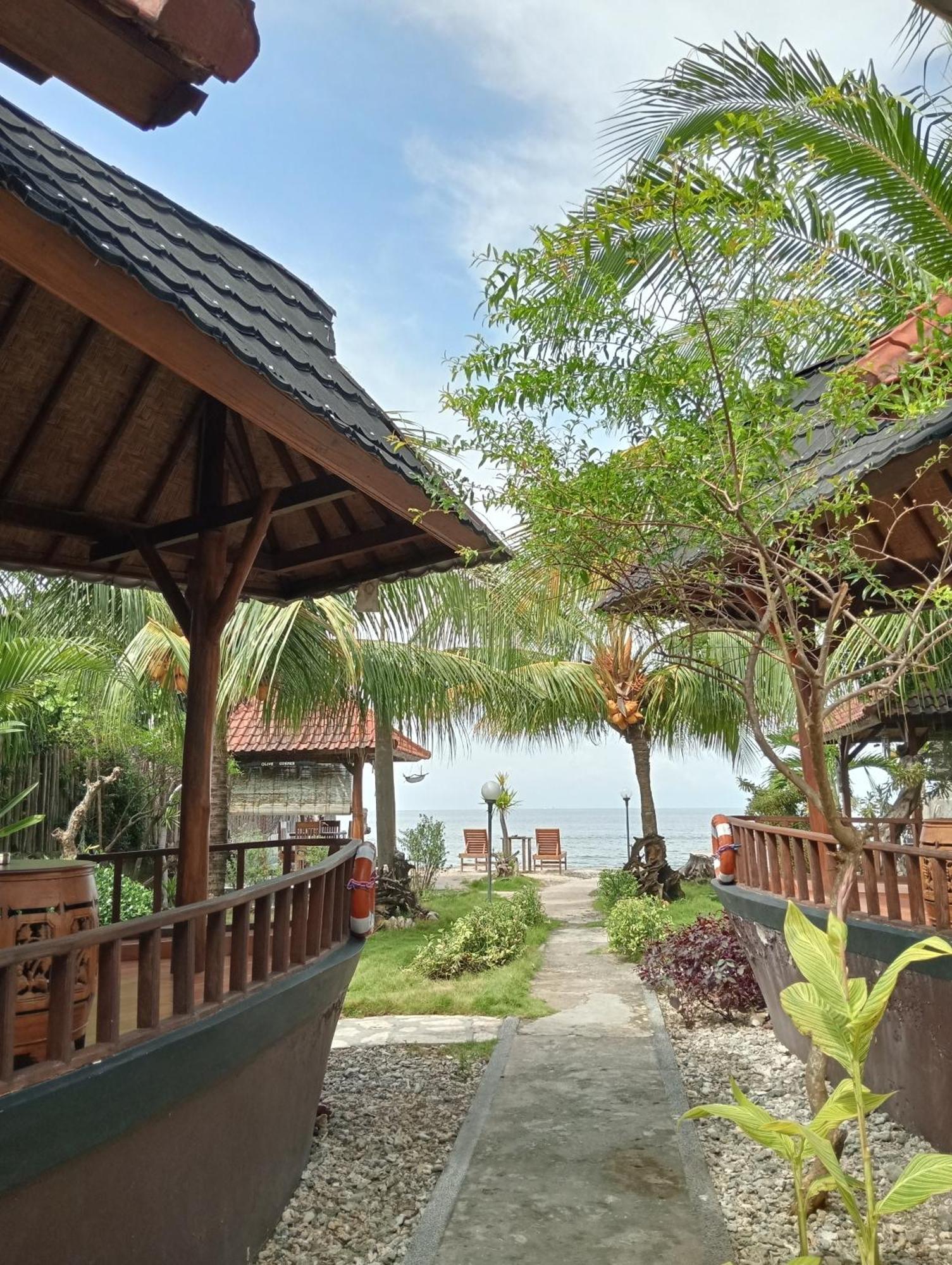 The Umah Prahu Hotel Batununggul Exterior foto